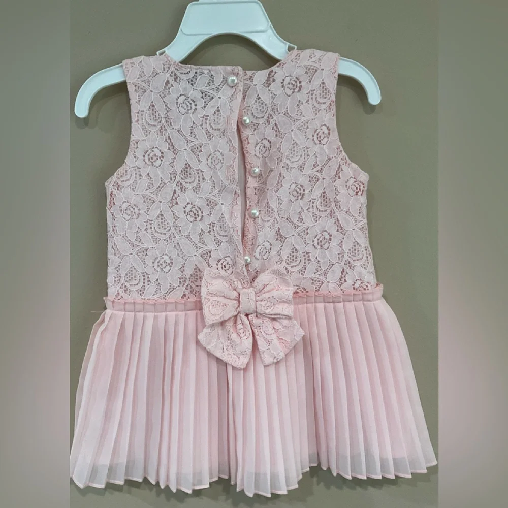 ☀️NWOT Tahari Baby Girl Lace Plisse Adorned Lined Dress, 18-24 mo